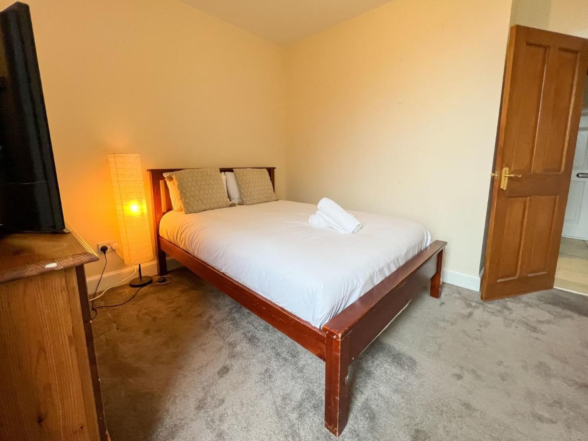 Convenient 2Br Flat Gorgie Edinburgh Apartment ภายนอก รูปภาพ