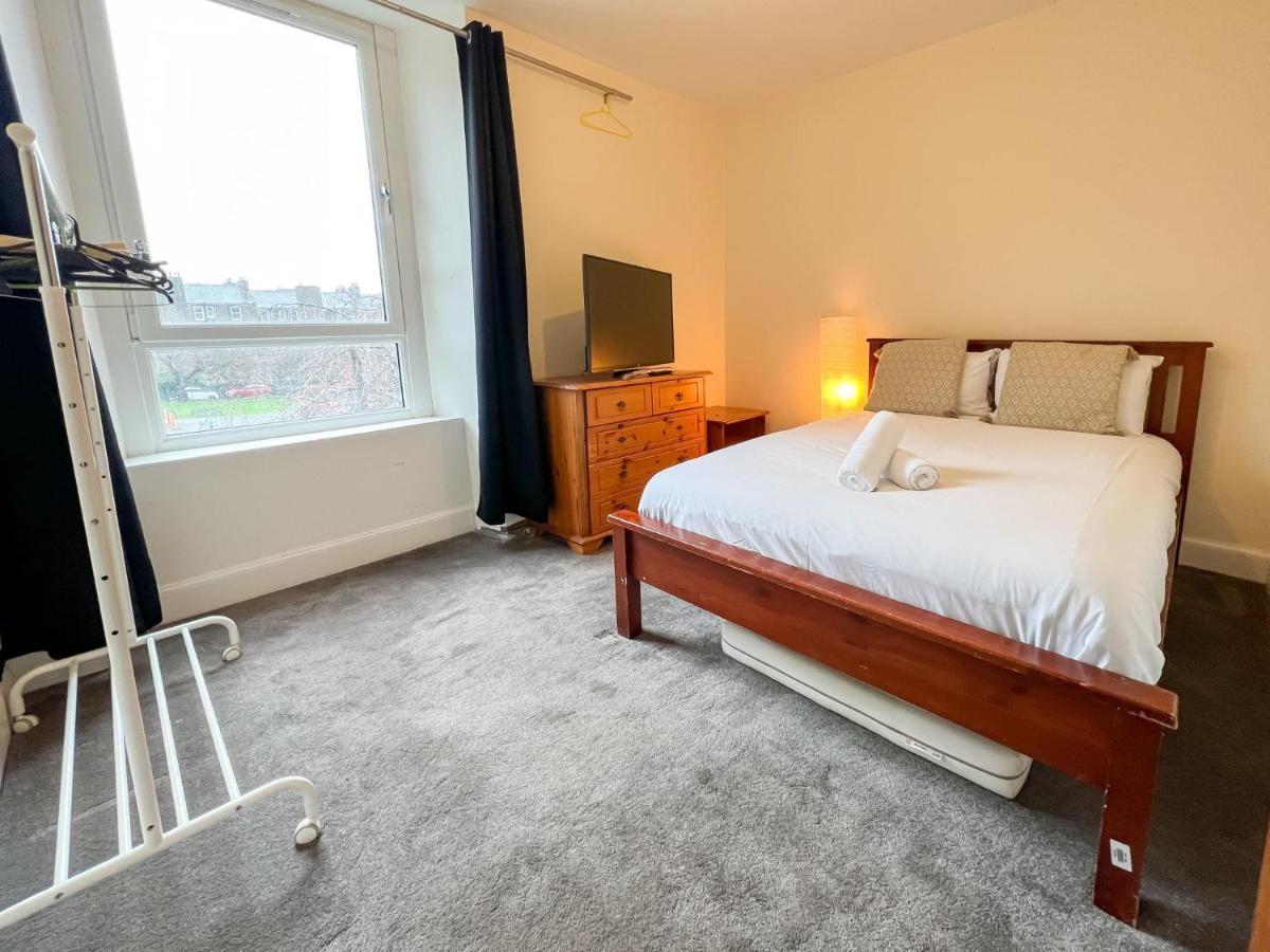 Convenient 2Br Flat Gorgie Edinburgh Apartment ภายนอก รูปภาพ